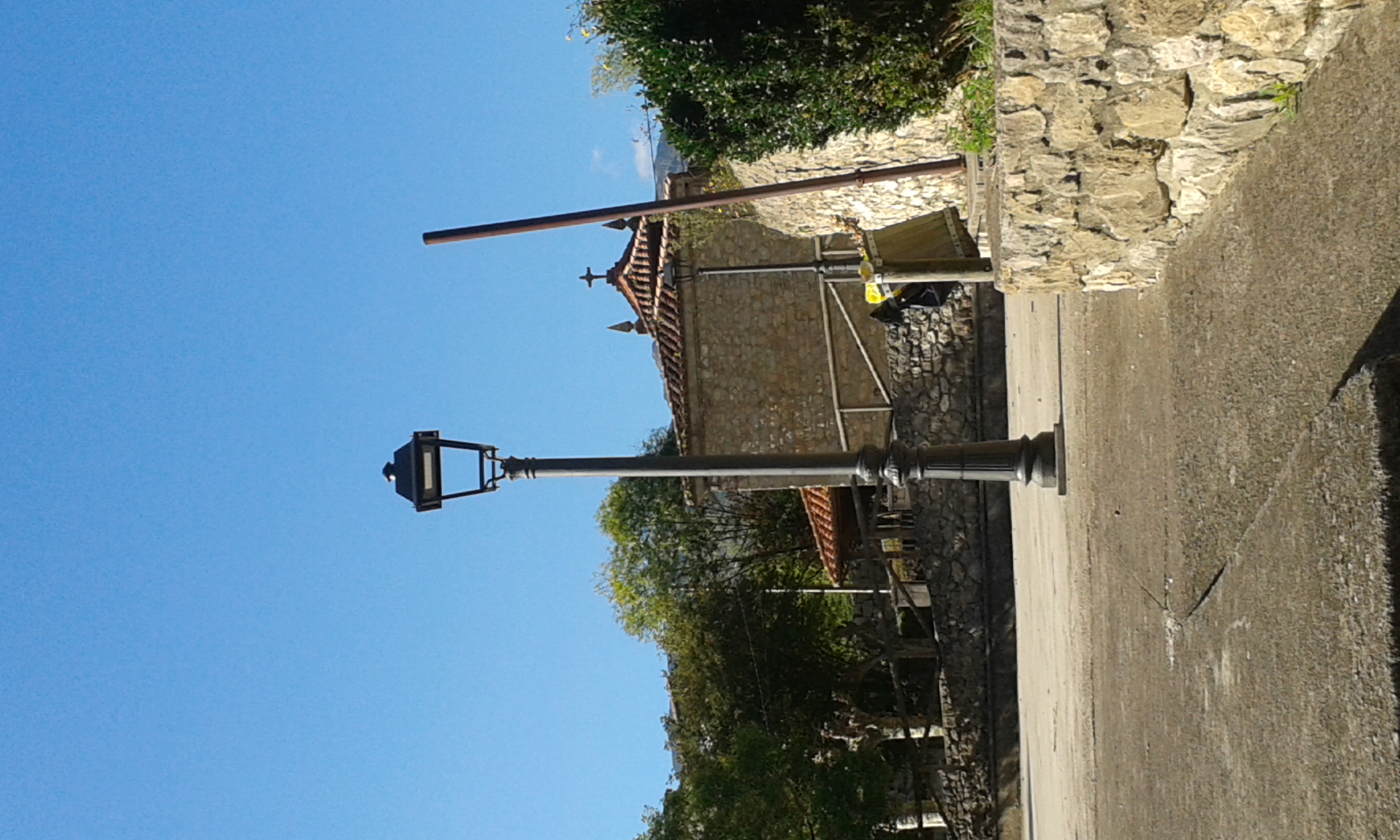 Farola en Siejo con luminaria LED.