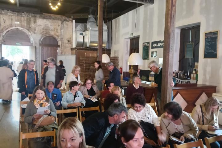 visita a Asturias socios proyecto nueva economia aldea siglo XXI